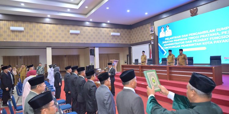 Perkuat Struktur Organisasi, Pemko Payakumbuh Lantik Pejabat Eselon II, III, dan Fungsional