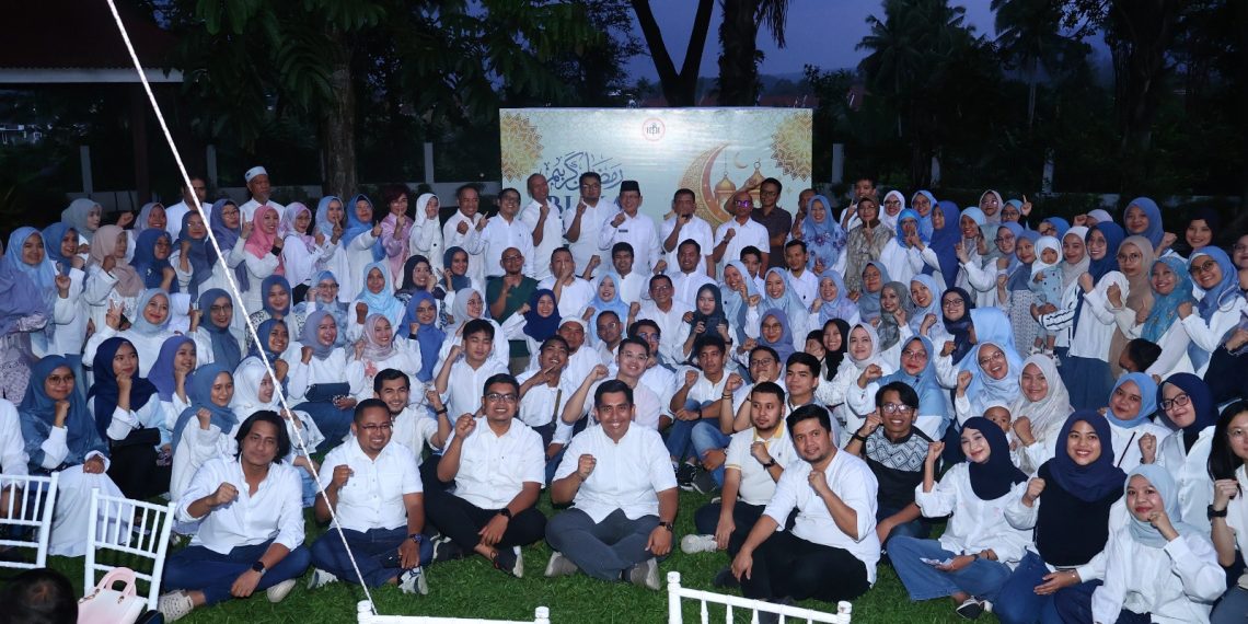 Wako Zulmaeta Perkuat Sinergi Pelayanan Kesehatan Melalui Buka Bersama IDI Paliko