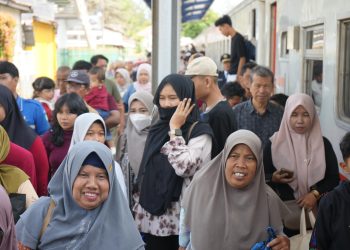 Angleb Belum Usai, KAI Divre II Sumbar Sudah Layani Lebih dari 100 Ribu Penumpang