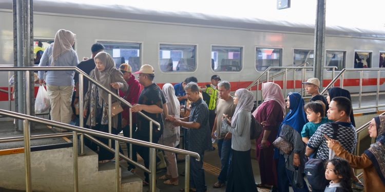 Divre II Sumbar Perkirakan Puncak Penjualan Tiket KA Angkutan Lebaran Terjadi 24 Maret 2026