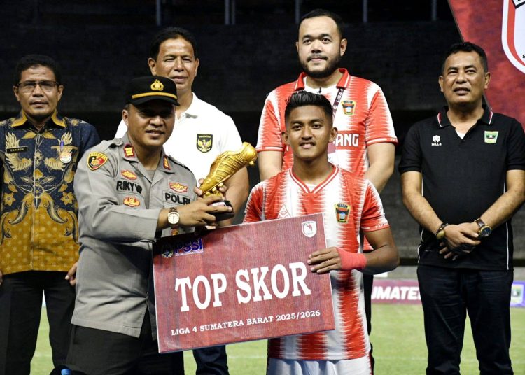 Kemas 20 Gol Sepanjang Liga 4, Carel Syadef Raih Sepatu Emas