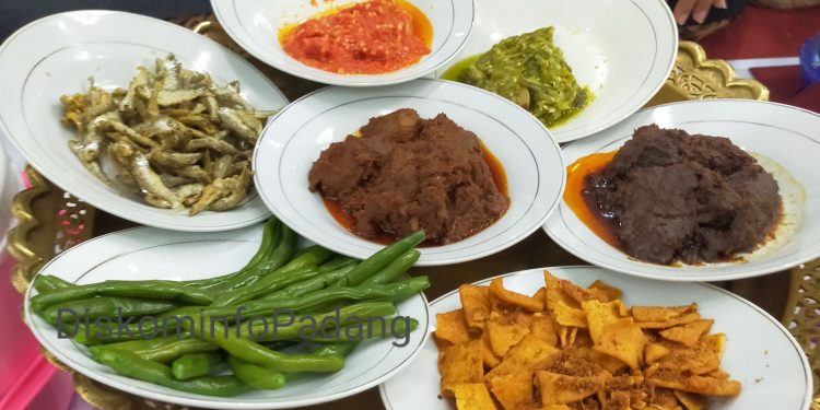 Padang Sebagai Kota Gastronomi, Raup PAD Sektor Kuliner Hingga Rp5 Miliar Lebih