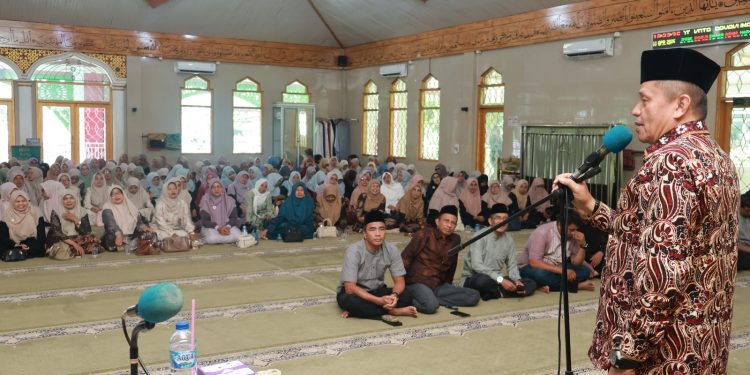 Ratusan Guru PGRI Payakumbuh Gelar Tablig Akbar Halalbihalal Bersama Wakil Wali Kota