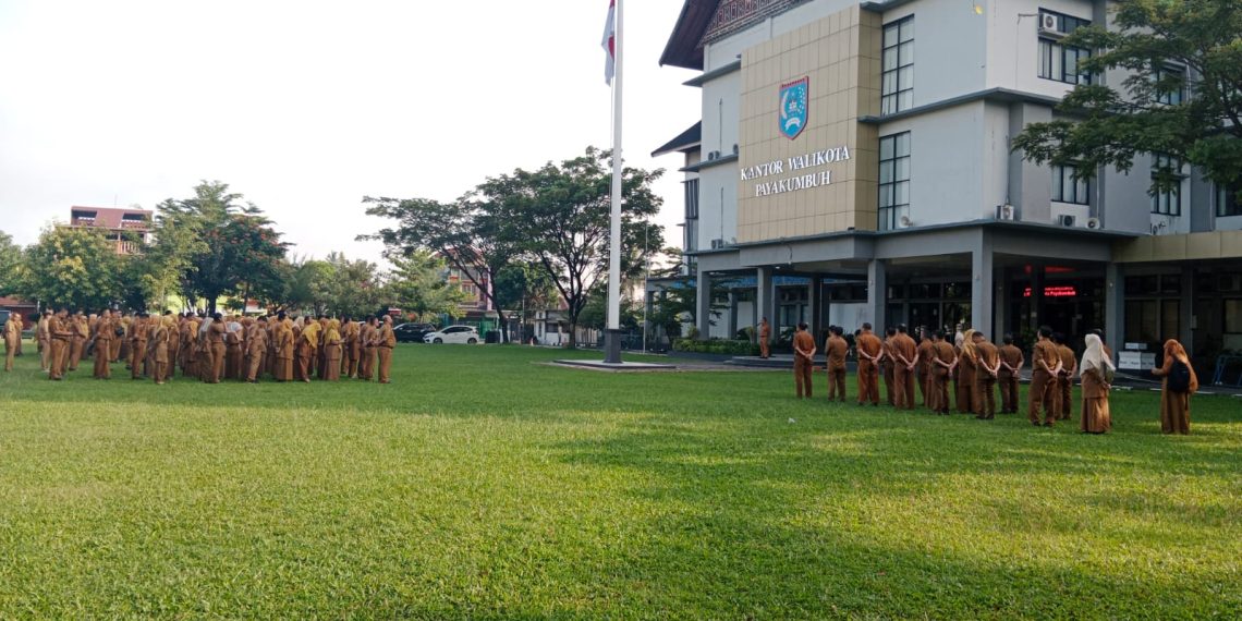 Sekda Payakumbuh Ajak ASN Hemat Energi dan Disiplin Kelola Sampah Rumah Tangga