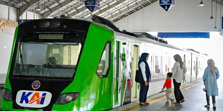 Libur Hari Buruh, KAI Divre II Sumbar Siapkan 23.376 Tempat Duduk Kereta Api Lokal