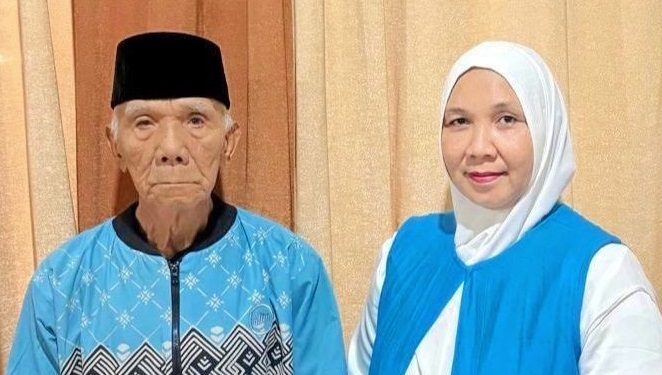 Kisah Haru Mawardi MZ, Haji Tertua Sumbar yang Tetap Gagah Menuju Tanah Suci
