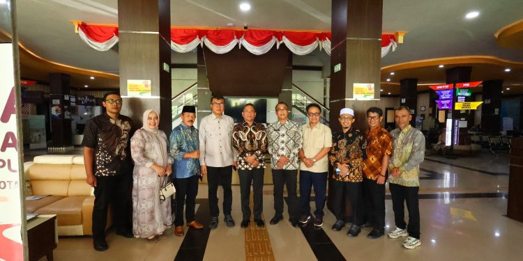 Komisi I DPRD Sumatera Barat Tinjau Implementasi Sistem Pemerintahan Berbasis Elektronik Payakumbuh