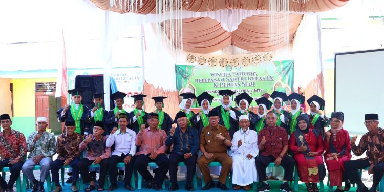 Elzadaswarman Hadiri Wisuda Tahfiz Dan Pelepasan Santri Pondok Pesantren Syekh Ibrahim