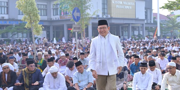 Ribuan Jamaah Salat Iduladha di Balai Kota Payakumbuh, 1.791 Hewan Kurban Disembelih