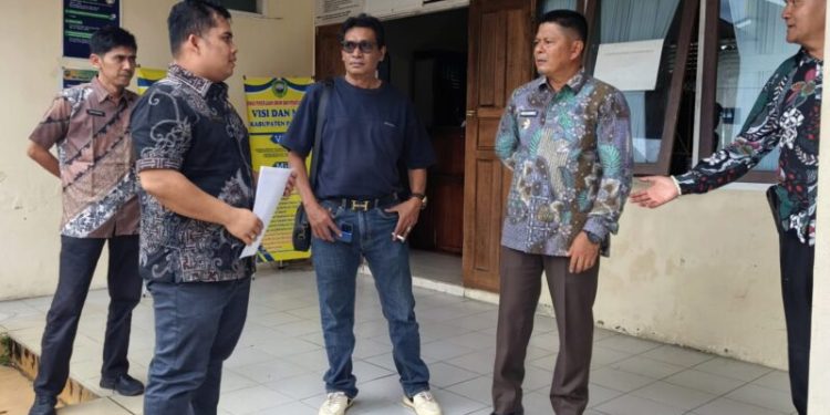 Dinas PUPR Pasaman Beli Grader Rp1 Miliar Lebih Untuk Perbaiki Jalan Rusak