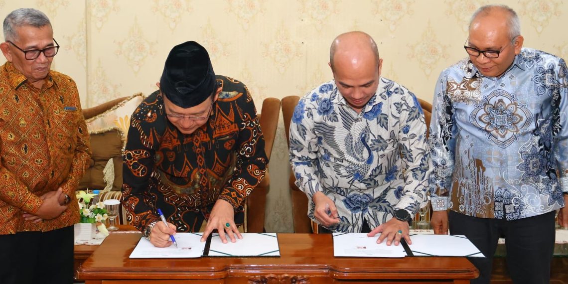 Pemko Payakumbuh dan UIR Jalin Kerja Sama Percepat Pengembangan SDM