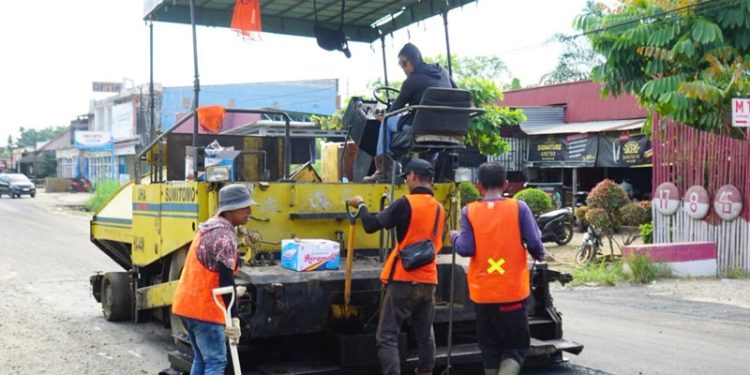 Sejak Dipimpin Bupati Annisa Jalan Simpang Koto Agung Blok C Sitiung 1 Kembali Mulus