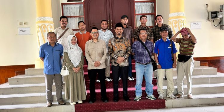 Ketua DPRD Pariaman Perkuat Sinergi dengan PWI untuk Kemajuan Daerah