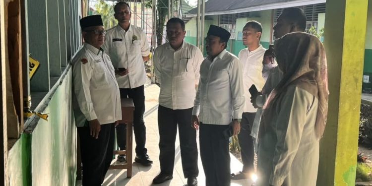 Kemenag Sumbar Pastikan Aktivitas Belajar di MAN 3 Padang Tetap Normal Usai Ledakan Bom