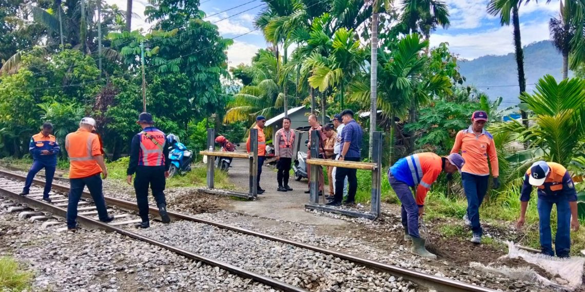 Antisipasi Kecelakaan, KAI Divre II Sumbar Tutup 35 Perlintasan Liar