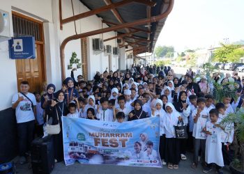 Kolaborasi KAI Divre II Sumbar dan YAI Padang Bahagiakan Ratusan Anak Yatim