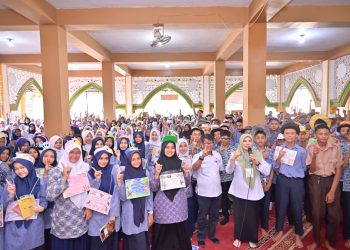 Diskominfo Payakumbuh Berikan Pembekalan Literasi Digital Kepada Ratusan Pelajar Baru
