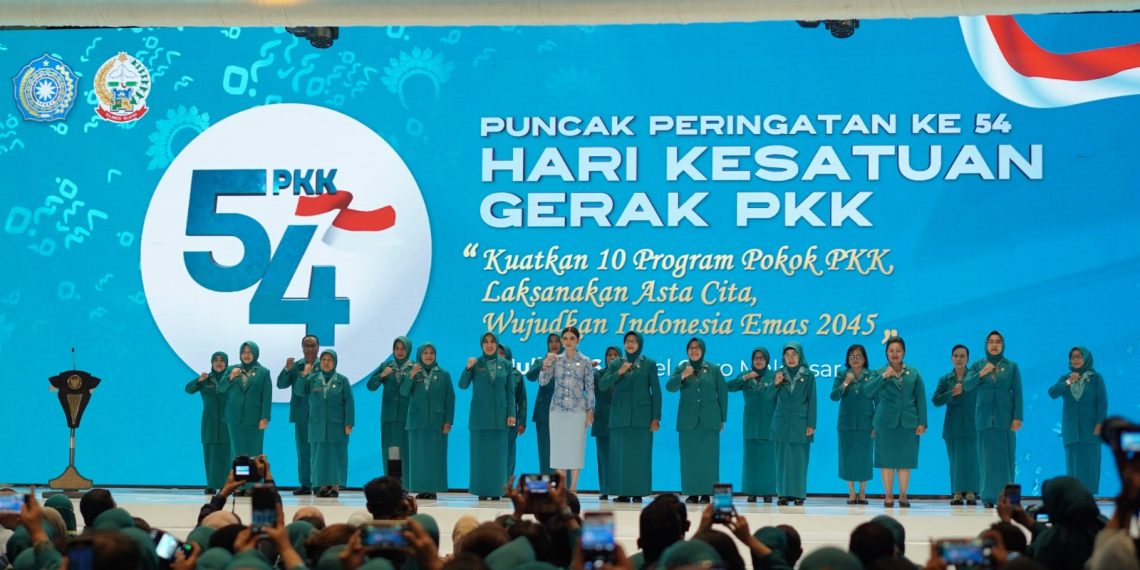 Dua Kader TP PKK Kota Payakumbuh Raih Penghargaan Tingkat Nasional
