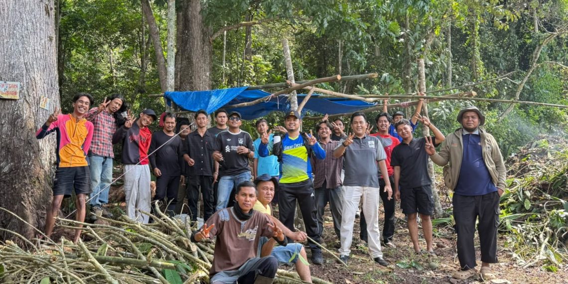 Buka Jalur Pendakian Gunung Sago, M. Fadhlil Abrar Inisiasi Pembentukan Pokdarwis Sarasah Sago di Sungai Kamuyang