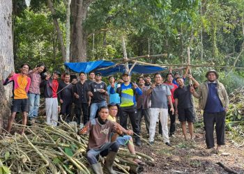 Buka Jalur Pendakian Gunung Sago, M. Fadhlil Abrar Inisiasi Pembentukan Pokdarwis Sarasah Sago di Sungai Kamuyang