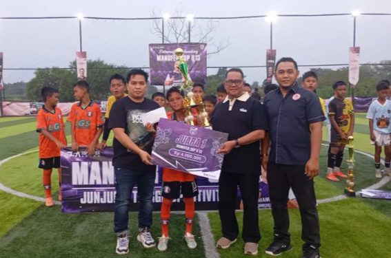 ​Mini Soccer Manufer Cup U-13 Resmi Ditutup, Taruna Luki Menjadi yang Terbaik