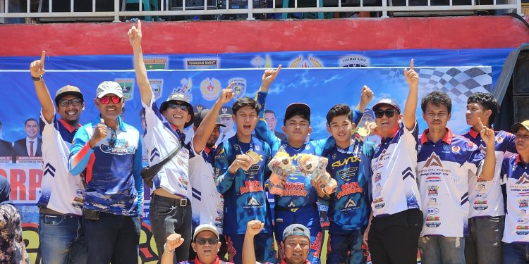 Grasstrack Payakumbuh Kembali Sumbang Emas di Porprov XVI Sumbar 2026, Meris Saputra dan M. Dava Khayana Jadi yang Terbaik di Kelas Beregu